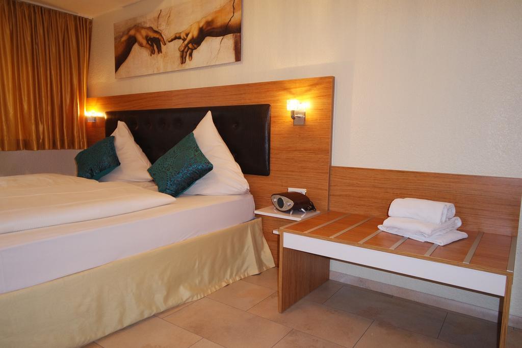 Drei Kronen Hotel 3*