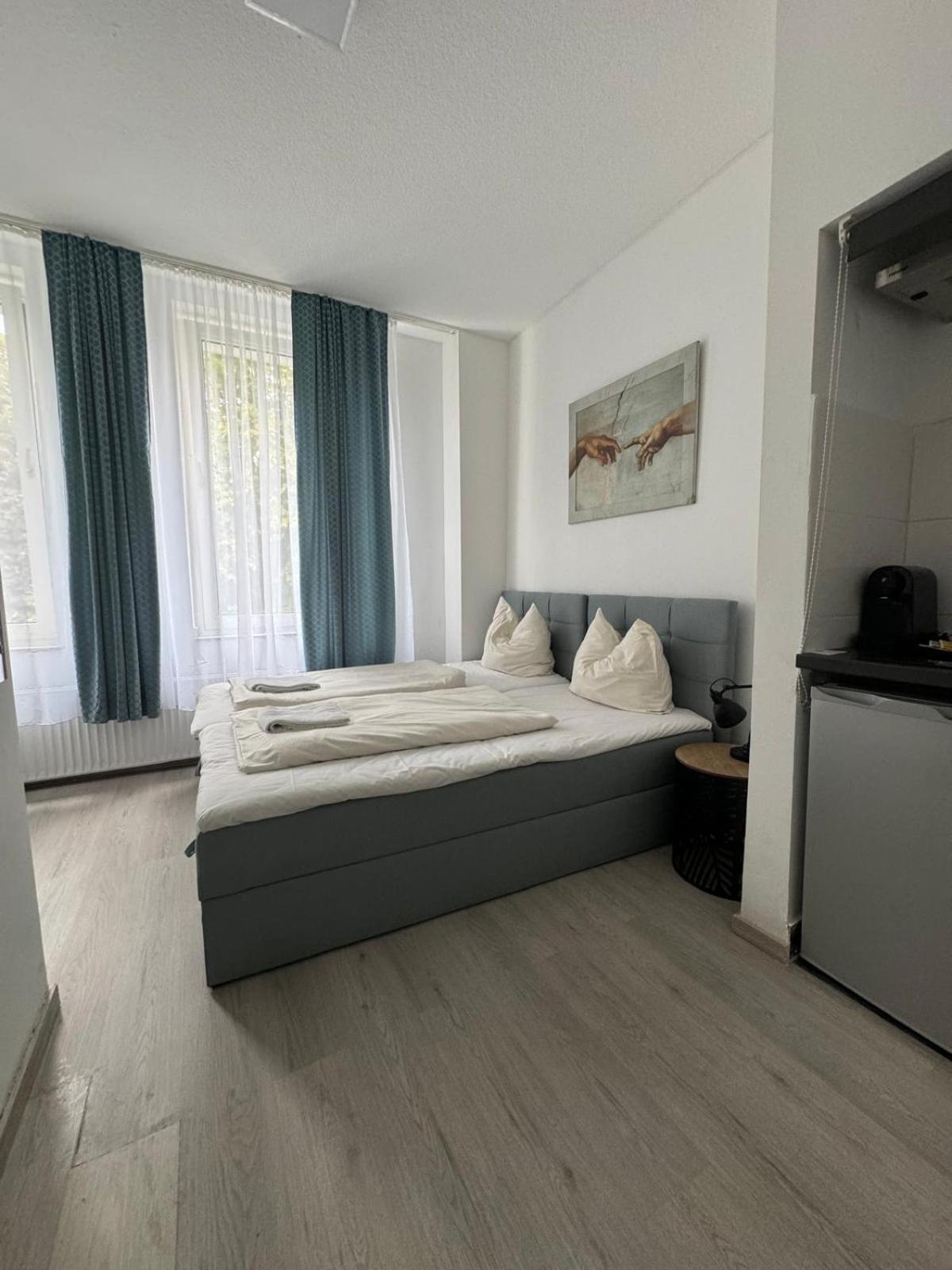 Drei Kronen 3*